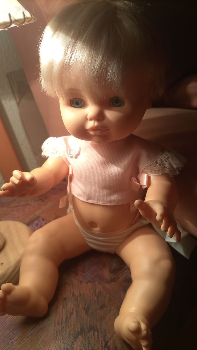 Preciosa muñeca ojos margarita