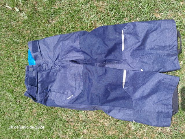 Plancha de piedra y sartenes