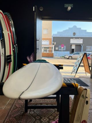 Tabla de surf  Tim Patterson modelo synthetic 84