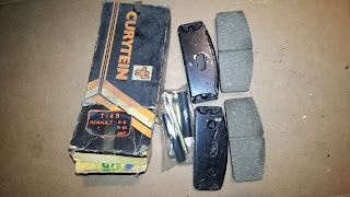 PIEZAS Y RECAMBIOS DE RENAULT R-8 (9)