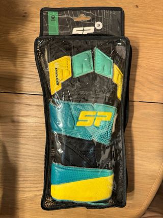 Guantes portero fútbol