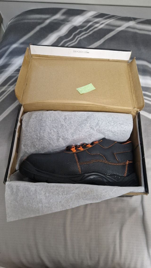 Botas de seguridad Nuevas Talla 44