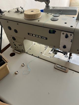 Maquina de coser industrial
