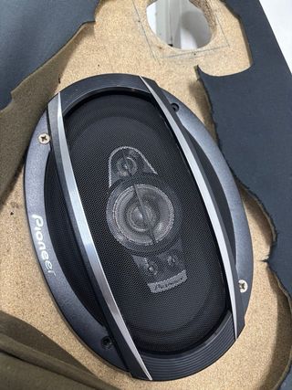 Altavoces Pioneer coche