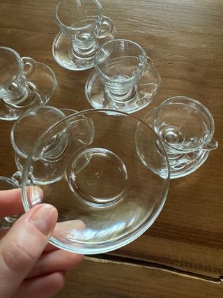 6 tazze da espresso.