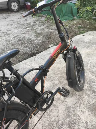 Bici  36 eléctricas   cargador