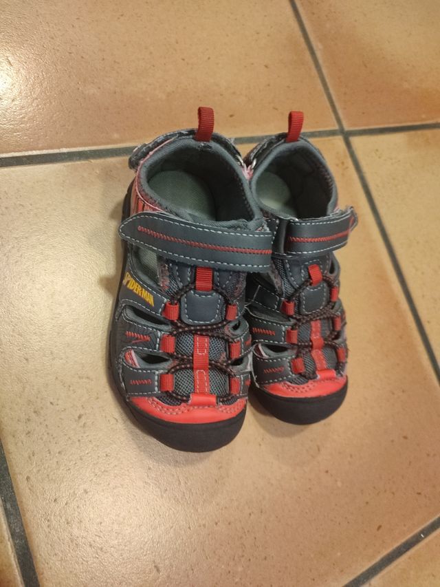 Zapatillas/ sandalias de Spiderman