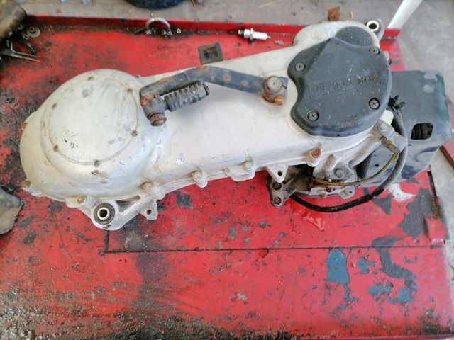 motor PIAGGIO TROPHY 50