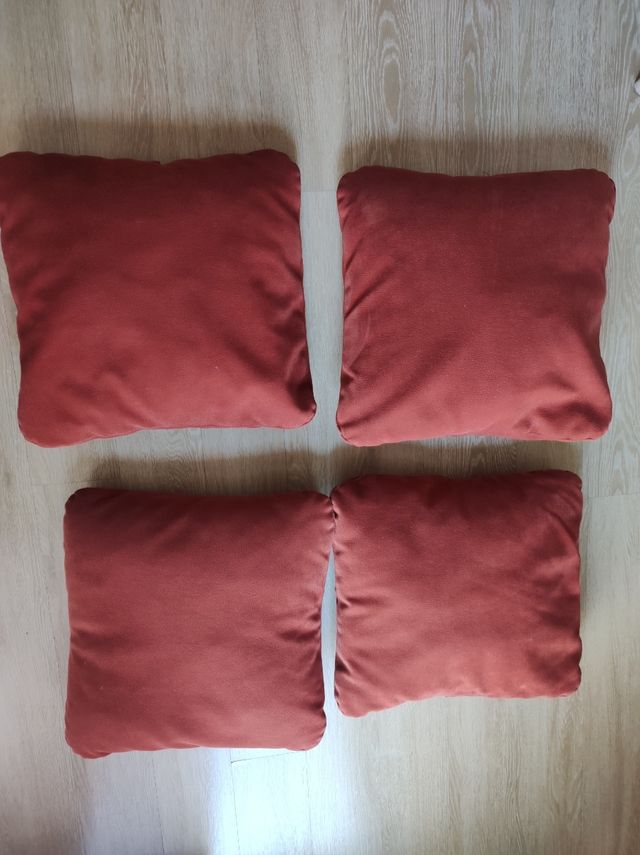 4 Cojines piel color teja