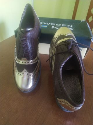 Zapato piel perfecto estado animate