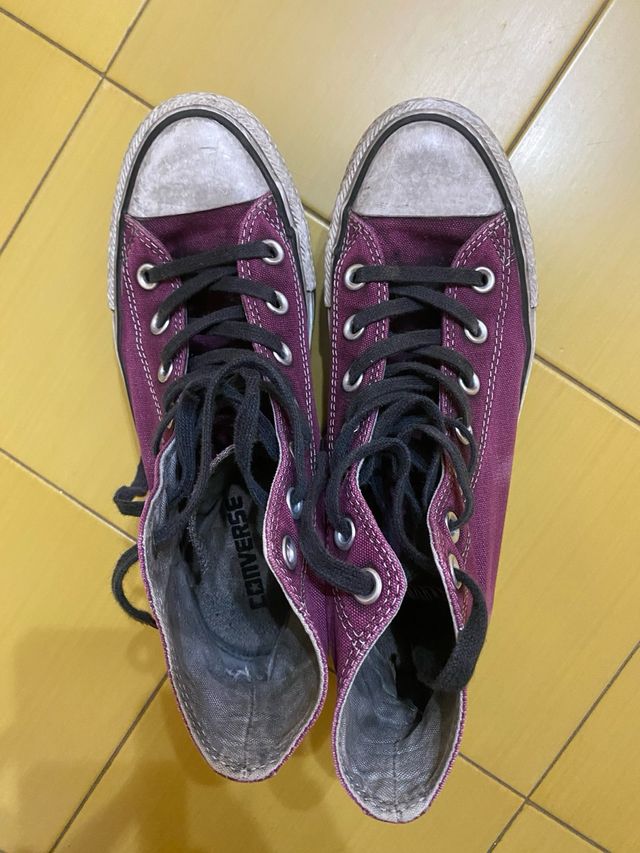Converse Viola