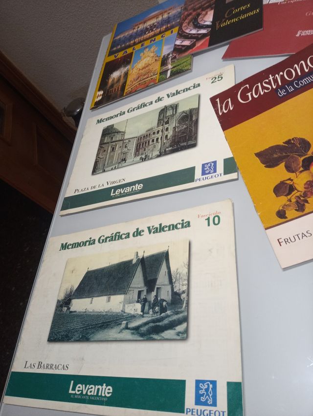 Valencia gráfica y cuadernos de Valencia