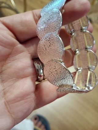 Bracciale argentato con elastico