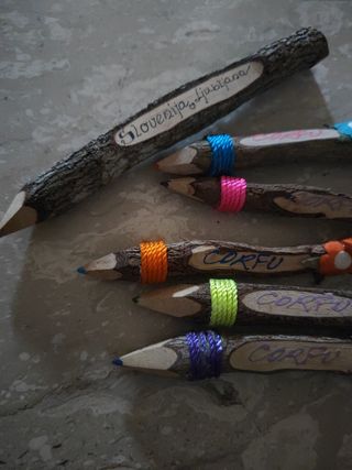 Matite in legno colorate