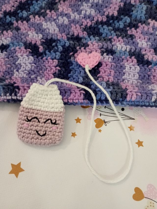 Funda libro + marcapáginas, crochet