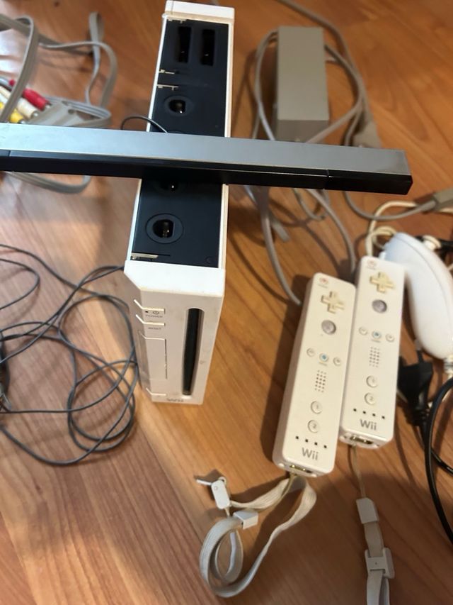 Wii Blanca + sensor de movimiento