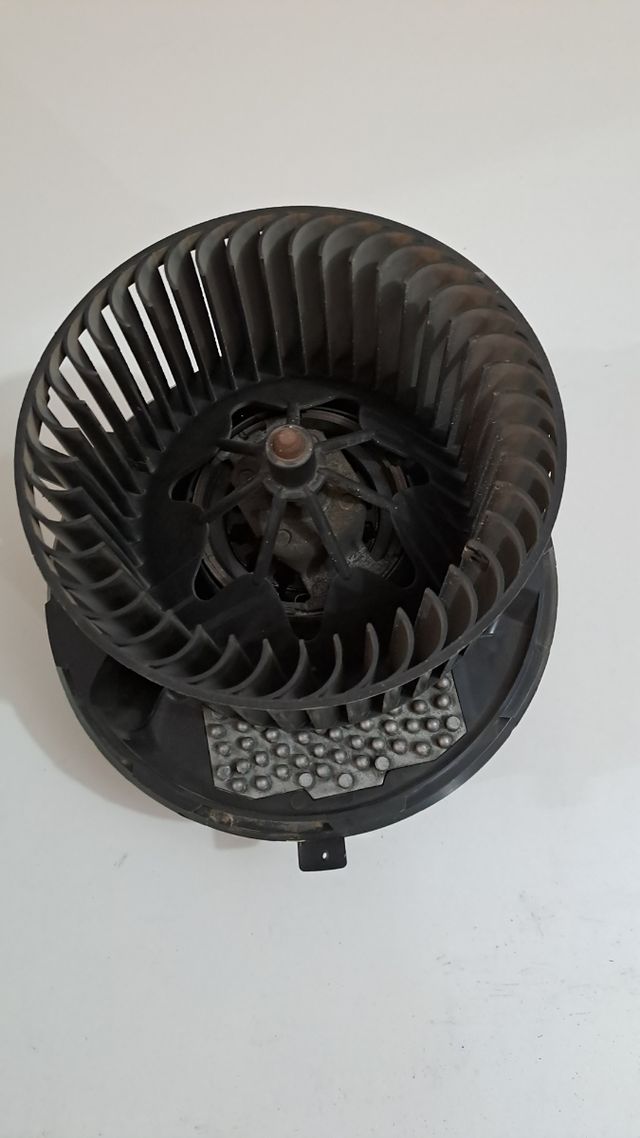 VENTILADOR HABITACULO VW TOURAN