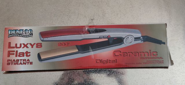 Piastra stirante in ceramica