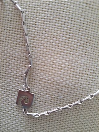 Cadena de acero quirurgico