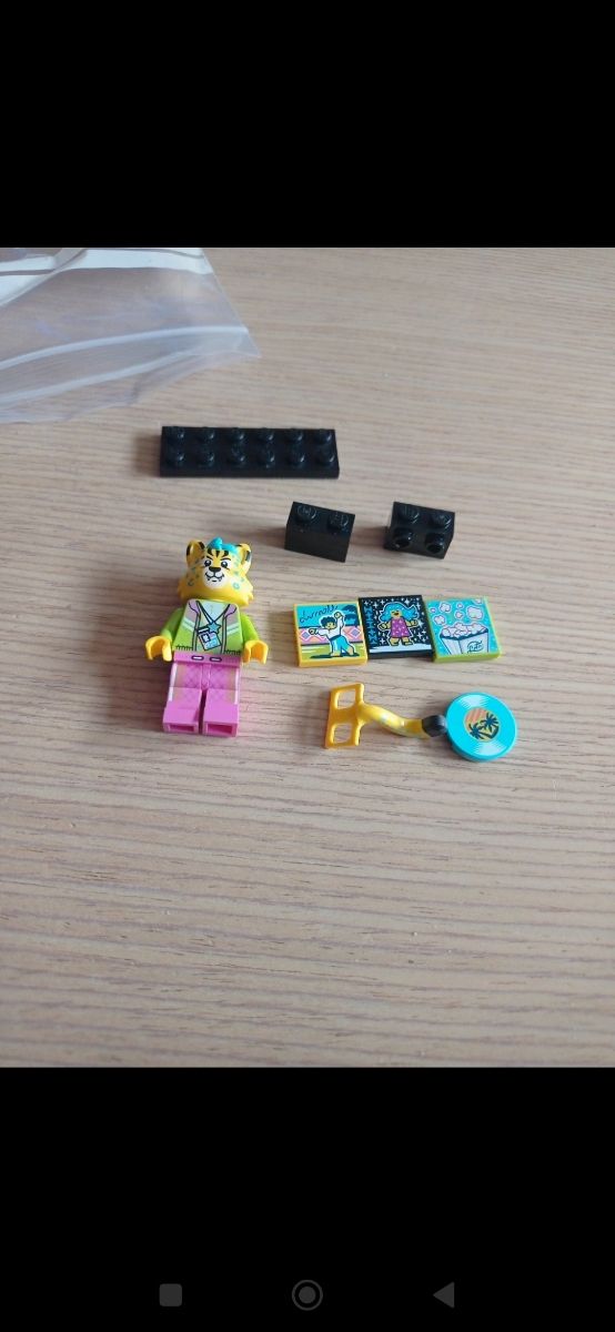 MINIFIGURA VIDYO LEGO