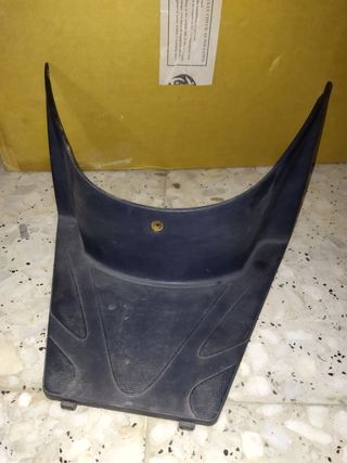 Tapa batería honda sh 2001-2004