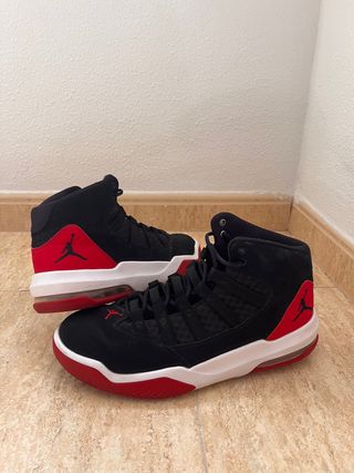 Nikes Jordan Max Aura