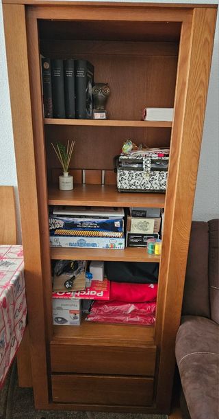 Librería madera color  roble
