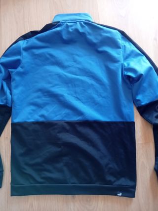 Chaqueta chándal puma talla xs  s