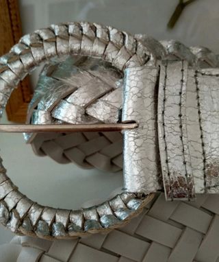 Cinturón trenzado plateado