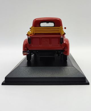 FORD F-1 1948 1/43 MINICHAMPS 100 YEARS FORD