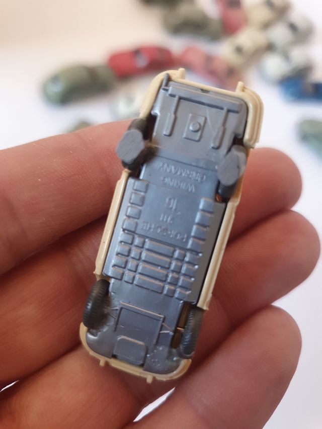 coches escala 1/87 wiking