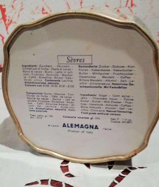 Alemagna antica scatola metallo sevres 