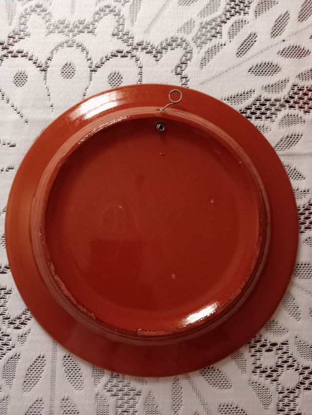 Due piatti decorativi