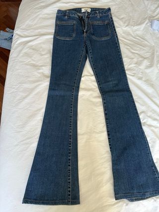 Pantalon Vaquero Acampanado