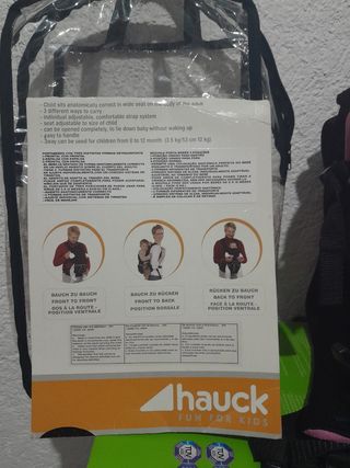 Mochila portabebés Hauck rosa