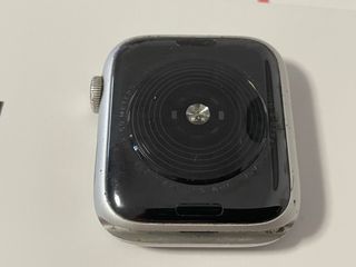 APPLE WATCH SE 44 mm