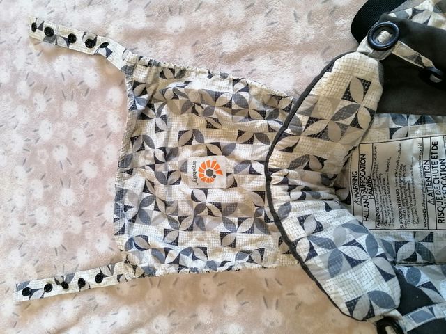 Mochila porteo ergonómica Ergobaby