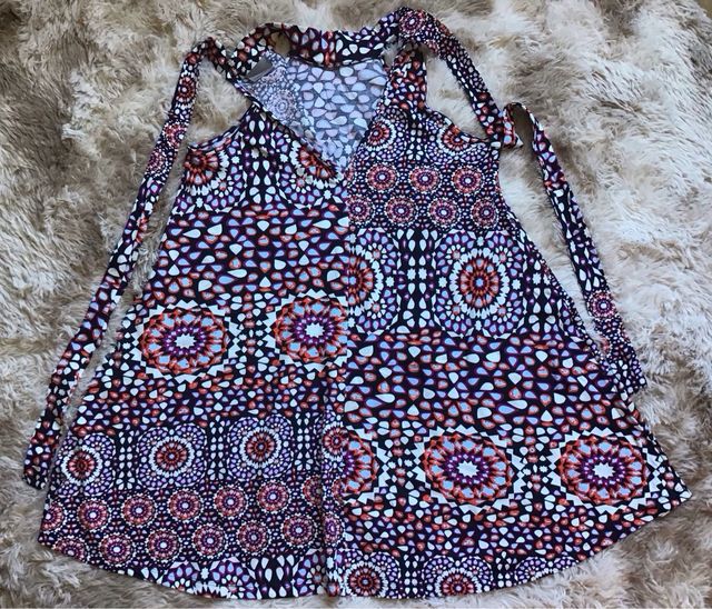 Vestido multicolor Vero moda talla M.