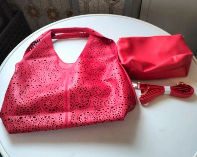 Bolso dos en uno rojo
