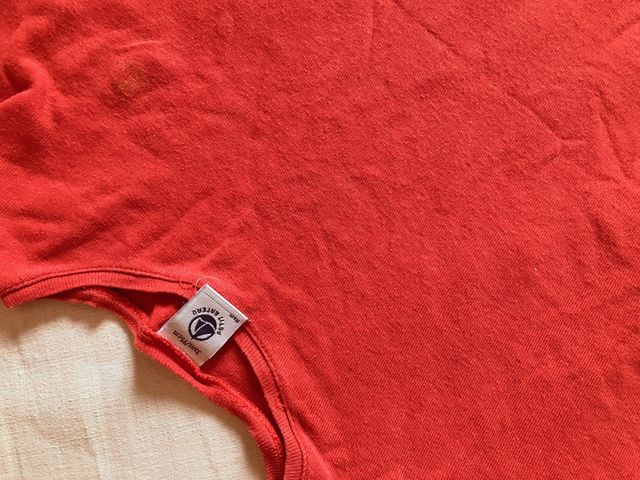 CAMISETA TONO ROSA OSCURO 3 AÑOS MANGA CORTA