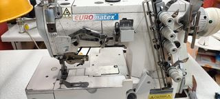 Se venden máquinas confección