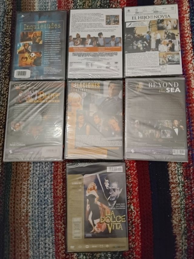  7 DVD's  Precintados 