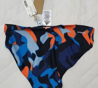 Bañador Deportivo Adidas Fitness 3 Rayas.