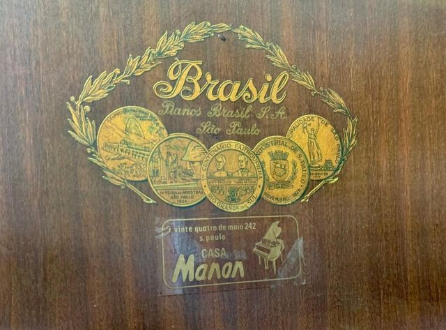 PIANO Brasil VERTICAL