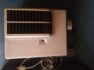 Antiguo proyector 📽️ de diapositivas