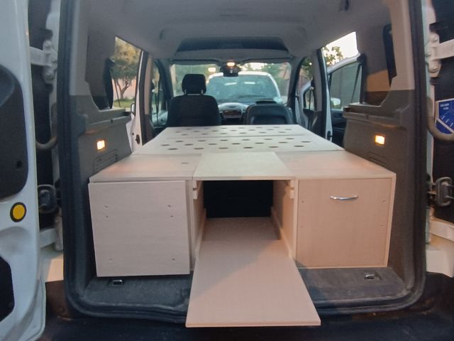 Camperizacion Ford Transit Connect