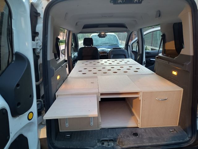 Camperizacion Ford Transit Connect