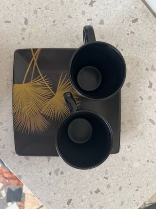 Tazze nere foglia oro