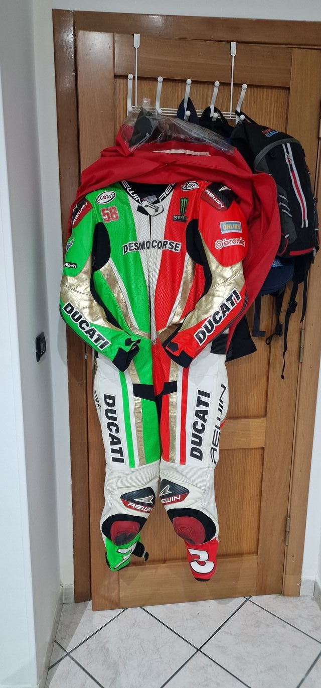 Traje de piel REWIN TAG.58