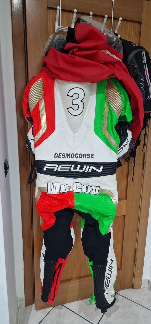 Traje de piel REWIN TAG.58